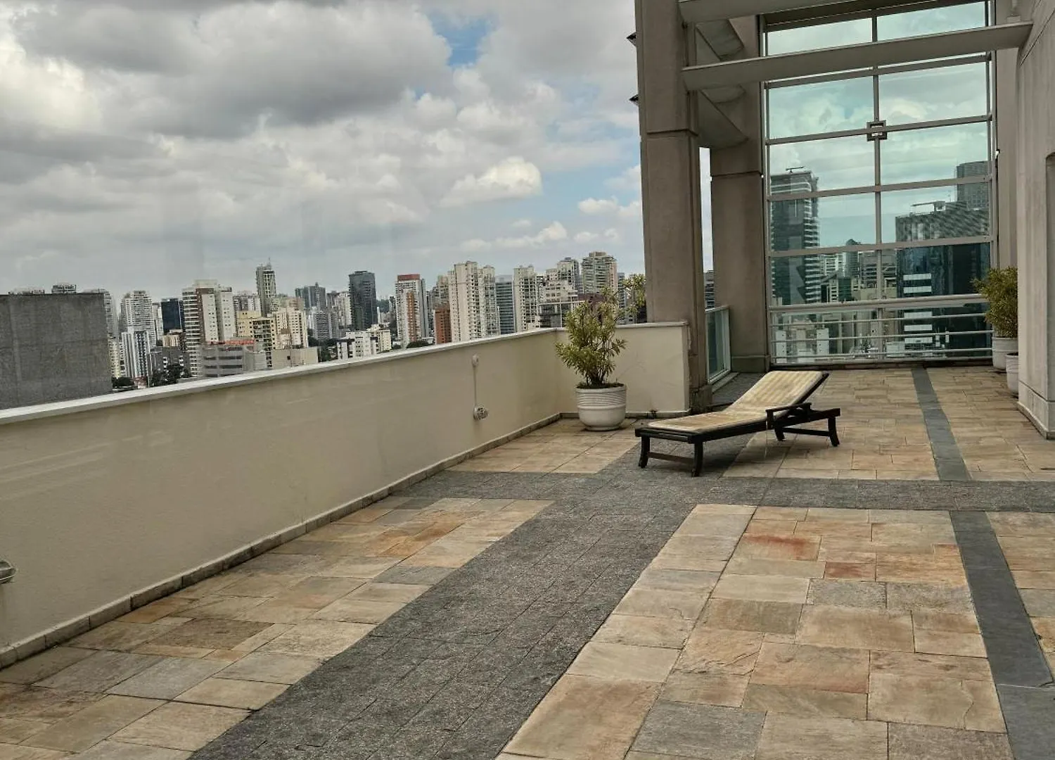 Studio Living Radisson Tryp Berrini Sao Paulo