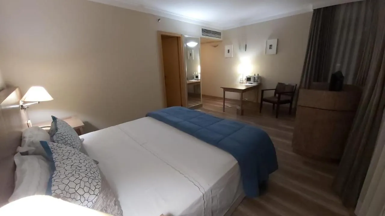 Studio Living Radisson Tryp Berrini São Paulo
